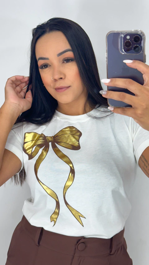 T-shirt Laço metalizada - Off whitte (veste P/M/G) - comprar online