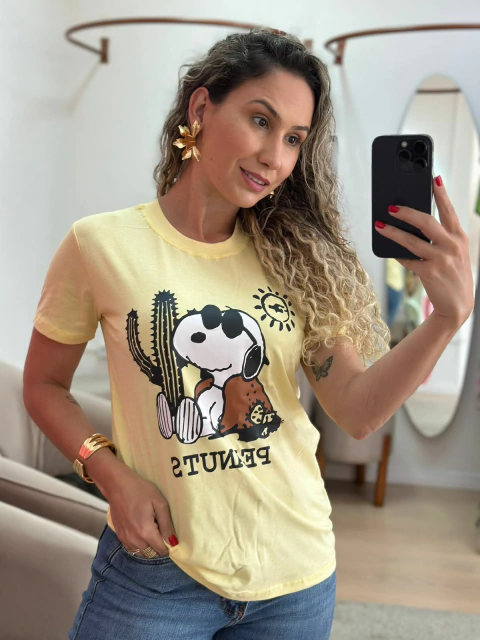 Camiseta T-shirt Tam Único - Cor Amarela- Snoppy - comprar online