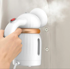 PLANCHA A VAPOR PORTATIL 800W - comprar online