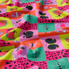 Tecido Oxfordine Estampa Floral 2086581773104