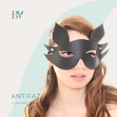 Antifaz con orejitas negro