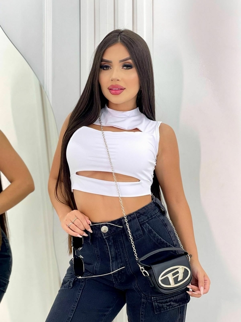 CROPPED LUARA
