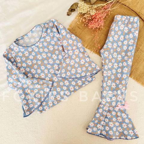 Conjunto frizzado TÉRMICO Bella, Celeste - comprar online