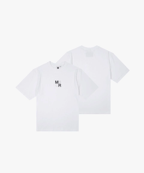 BTS Monochrome T-Shirt PREVENTA - comprar en línea