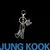 BTS Jungkook Llavero de Acrilico Fanmade Ver Saco Negro