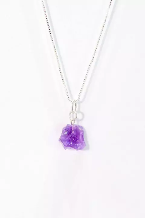 Colar Pedra Natural Ametista Conexão Singular banhada Prata