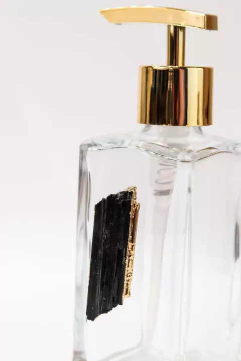 Conjunto Para Banheiro Turmalina Preta Banho Ouro