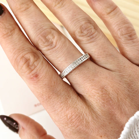 Anillo Medio Sin Fin con Cubics Acero Blanco talle 18