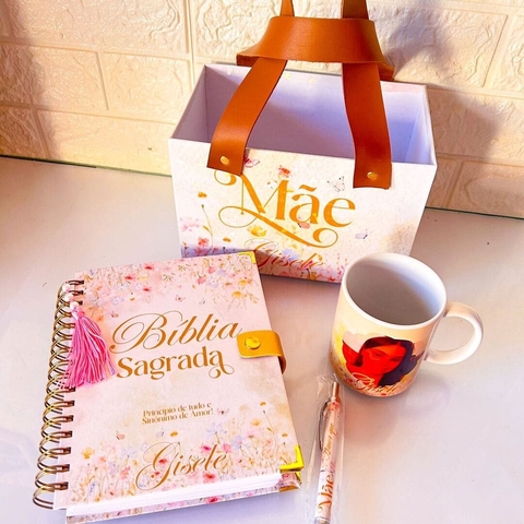 Kit Guardião da Fé-Bíblia de arame com caixa cesta e caneca-11