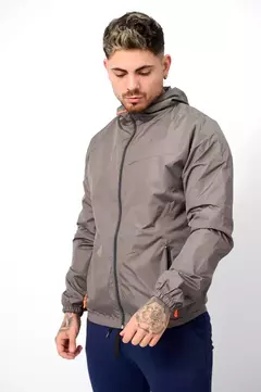 Imagen de Campera Rompeviento Hombre - Importada