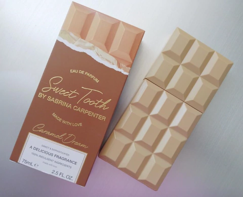 Sweet Tooth Caramel Dream Sabrina Carpenter - 75ML - EDP (Ref. Olf. Qissa Delicious Paris Corner)