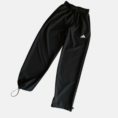 Pantalón Adidas Microfibra