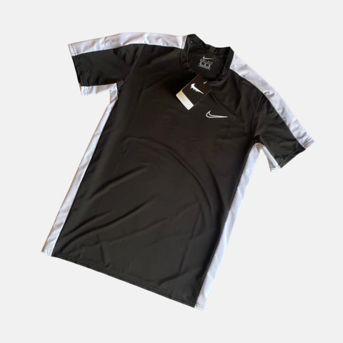 Remera Nike
