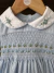 Vestido infantil com bordados e gola na internet