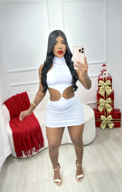 VESTIDO RECORTE EM MALHA SUPLEX COM DRAPEADO E REGULAGEM NO PESCOÇO