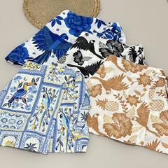SHORT SAIA ESTAMPA DIGITAL EM CREPE ALFAIATARIA COM ELÁSTICO ATRÁS na internet