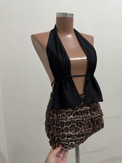 Imagem do SAIA EM TULE COM FRANZIDO NAS LATERAIS E SHORT POR BAIXO