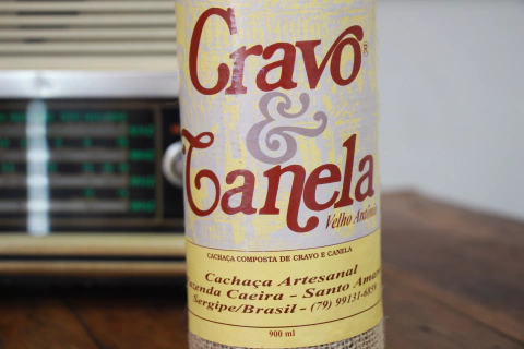 Cachaca Cravo e Canela