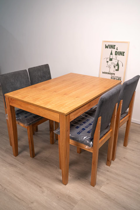 Combo Verona Mesa 120x80 enchapada en paraiso + 4 Sillas Verona