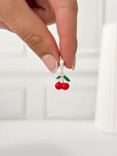 CHARMS PANDI CEREZA PLATA 925 - comprar online