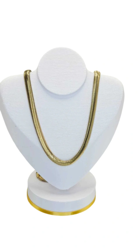 Cordão Masculino Importado Lacraia 06 60cm em Aço Dourado