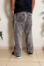 Calça jeans Presence na internet