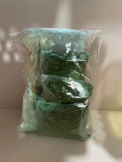 BANHO DE PERSICARIA, CONFREI, CAVALINHA, CALENDULA E EUCALIPTO PARA HEMORROIDAS - comprar online