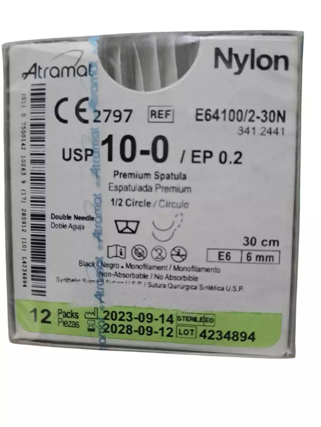 Sutura Nylon 10-0, Doble aguja 1/2 círculo espatulada premium 6 mm, Hebra 30 cm, Marca Atramat, Caja con 12 piezas