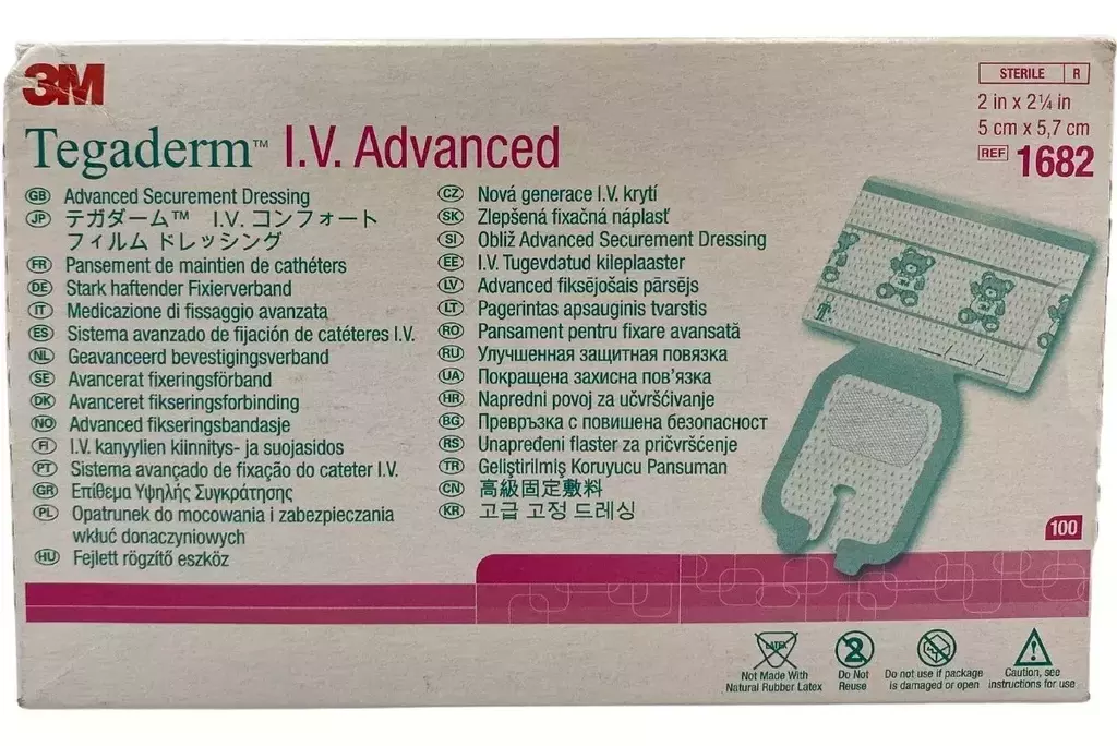 TEGADERM IV 3M APOSITO DE FIJACIÓN PEDIÁTRICO 5X5.7 CM 1682 MODELO OSITOS CAJA CON 100 PIEZAS