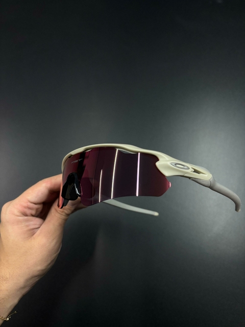 Radar EV - Armação Creme Lentes Tanzanite