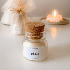 Vela Aromática de Pinus - Linha Baby - comprar online