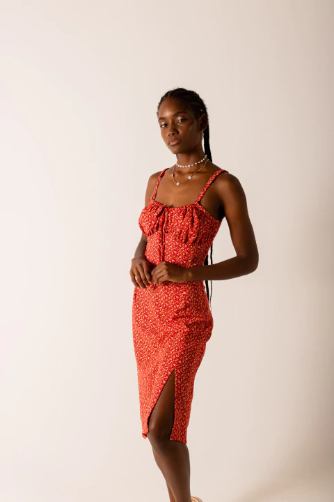 Vestido Midi Floral Vermelho - comprar online