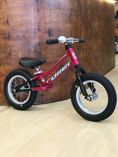 CAMICLETA R12 ROLLER