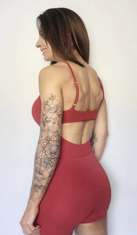 Macaquinho decote costas Cherry - comprar online