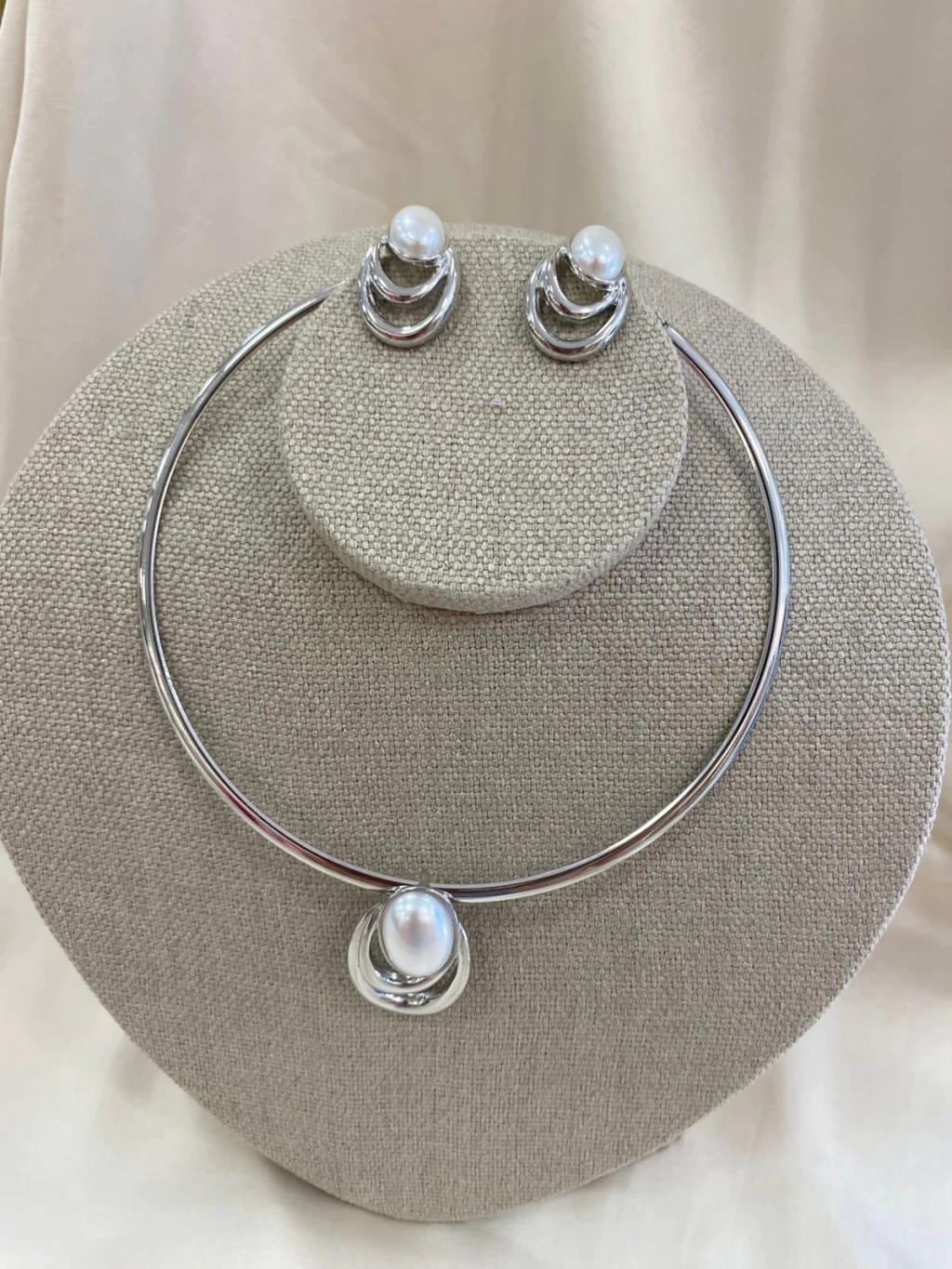 Conjunto brinco e colar