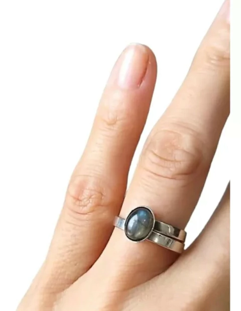Anillo labradorita simple
