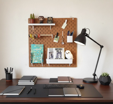 Painel Pegboard Geek Estudo & Organização 56x56cm MARROM - comprar online