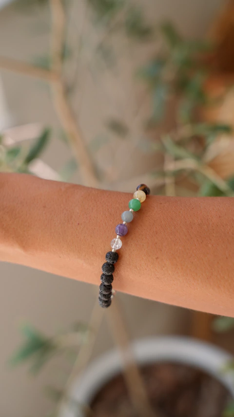 PULSERA 7 CHAKRAS PIEDRA Y LAVA VOLCANICA - comprar online