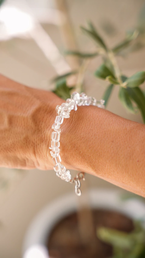 PULSERA ESCALLAS CUARZO CRISTAL - comprar online