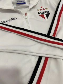 Jaqueta Feminina Reebok Sao Paulo na internet