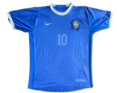 Brasil 2006 Original Nike Obs: Possui detalhes