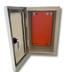 Caixa metálica quadro de comando sobrepor 400x300x250 com flange ip-54 BN na internet