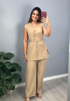 Conjunto com Colete na internet