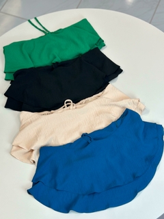 Blusa babado lu na internet