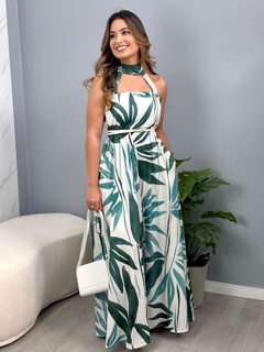 Vestido solto em malha gola alta