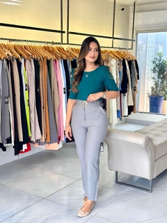 Calça Reta Poly