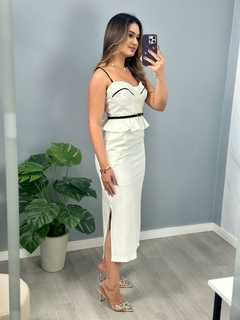 Vestido mídi reto de alça