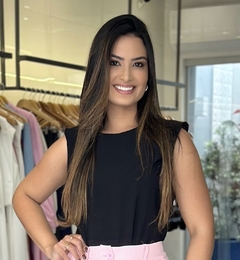 Blusa Lu babado na internet