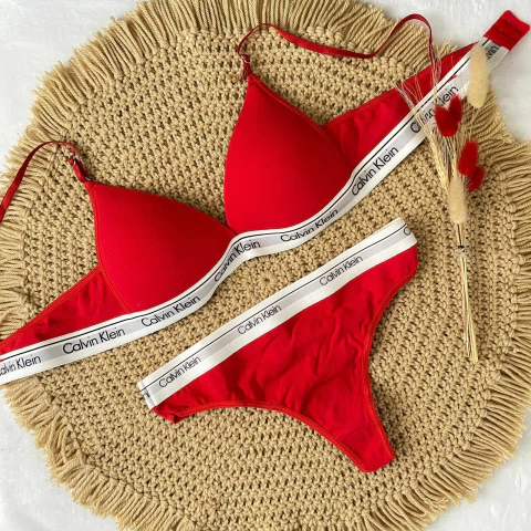 3024 Rojo - Conjunto triangulo soft algodon calvin - comprar online