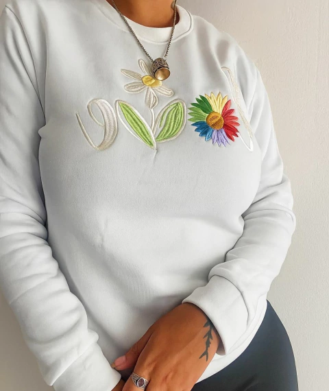 R100 Blanco Love - Buzo con frizza bordado 100% algodon - comprar online
